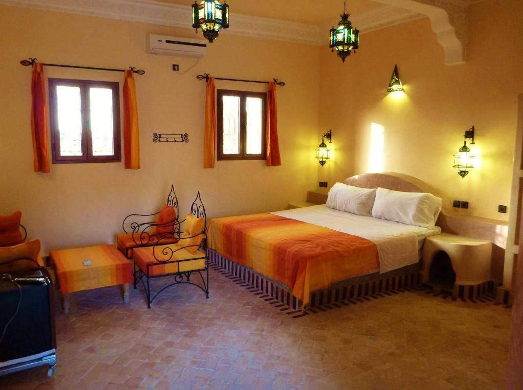 Auberge La Source Merzouga Oda fotoğraf