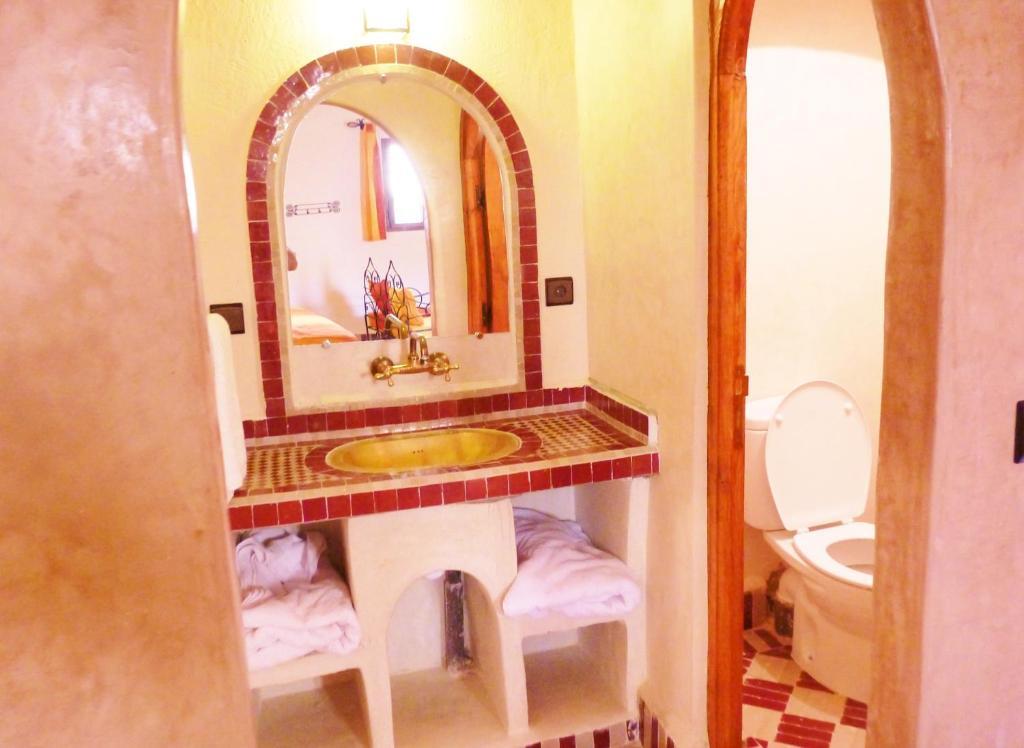 Auberge La Source Merzouga Oda fotoğraf